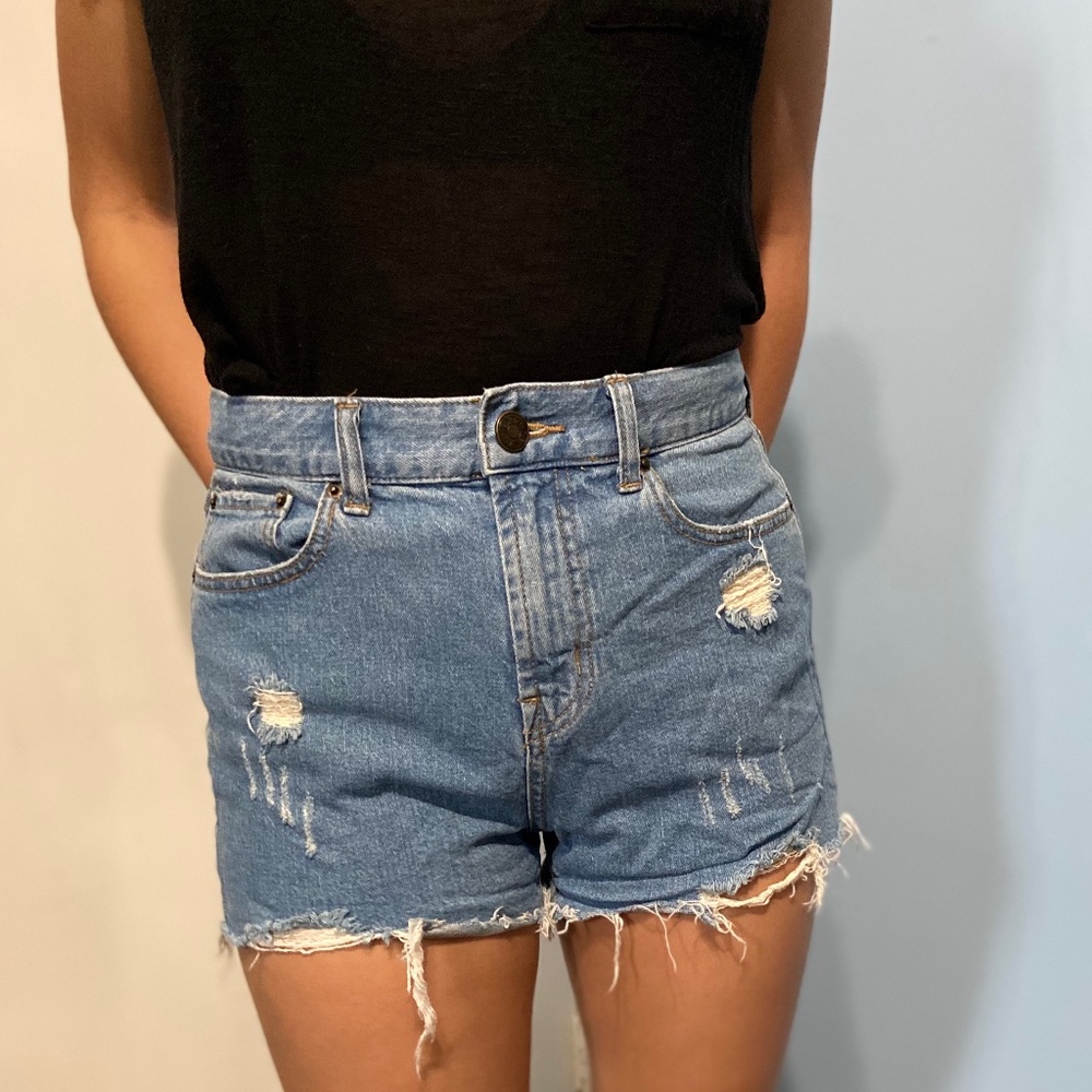 Mom Jean Short Urban Outfitters